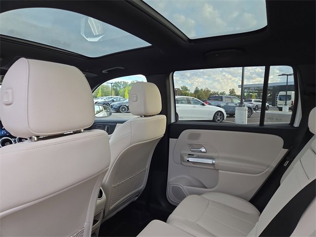 New 2026 Mercedes-Benz GLB 250 4MATIC image 30