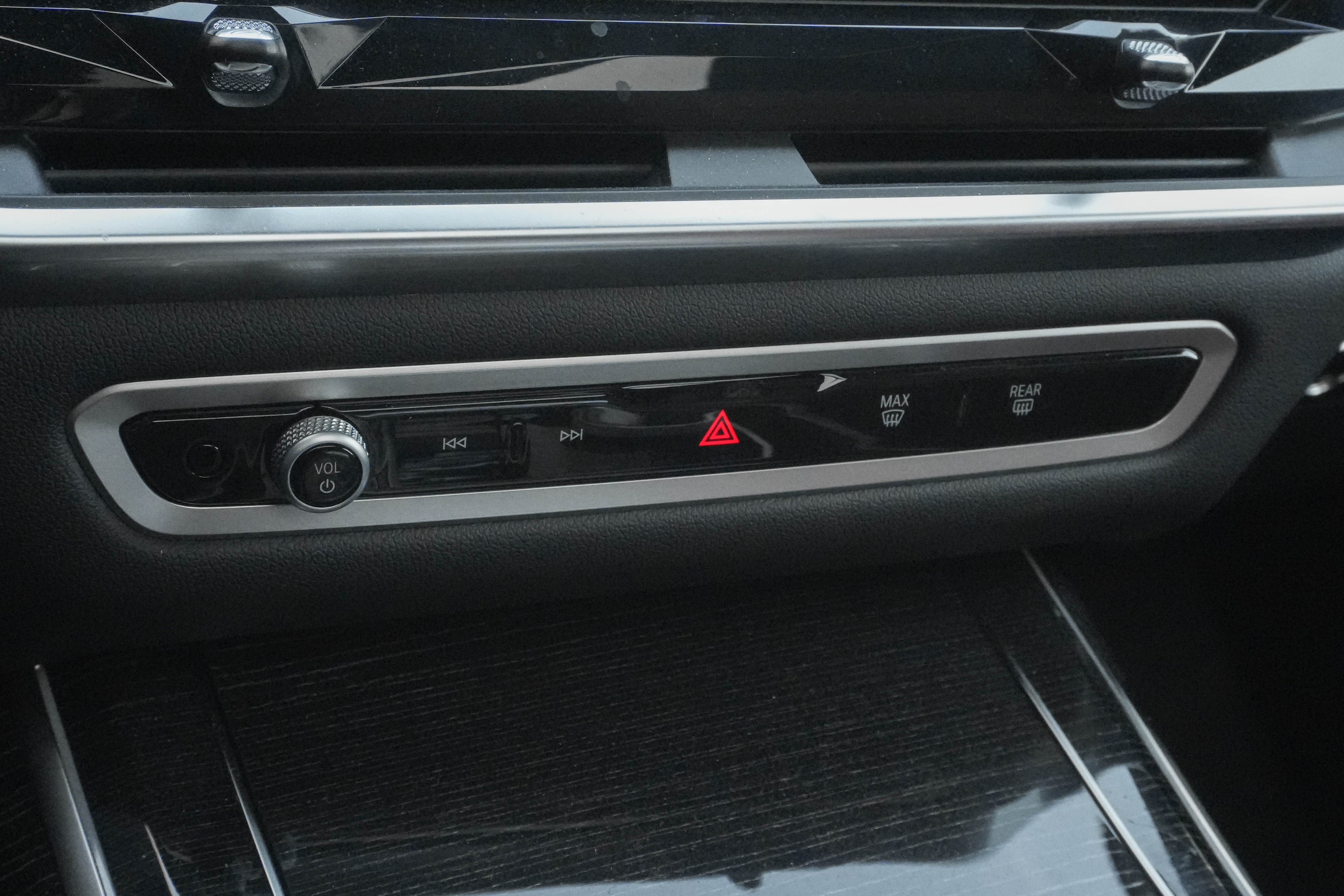 Certified 2026 BMW X7 M60i AWD/4WD image 26
