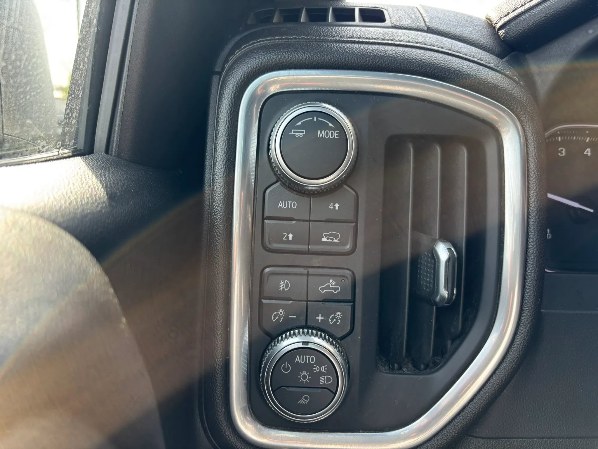 Used 2020 GMC Sierra 1500 Elevation w/ Elevation Value Package AWD/4WD image 20