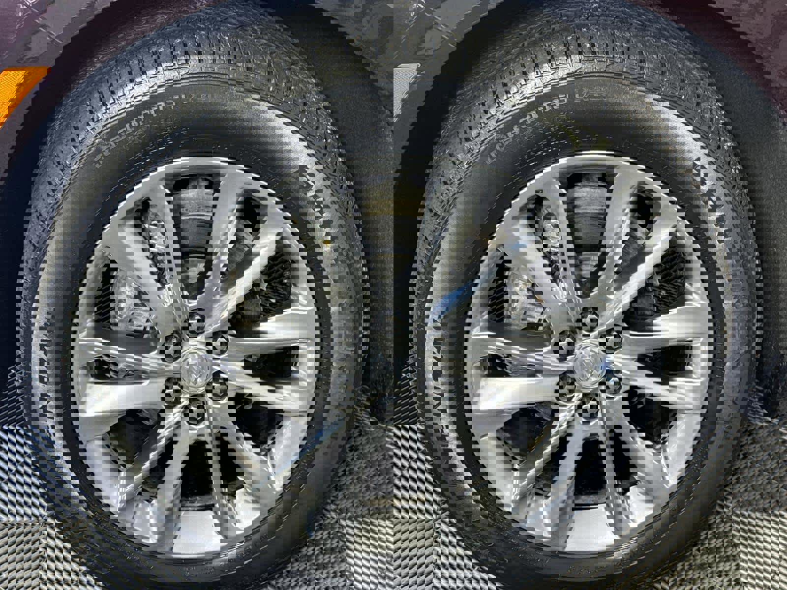 Used 2022 Buick Enclave Avenir w/ Avenir Technology Package image 10