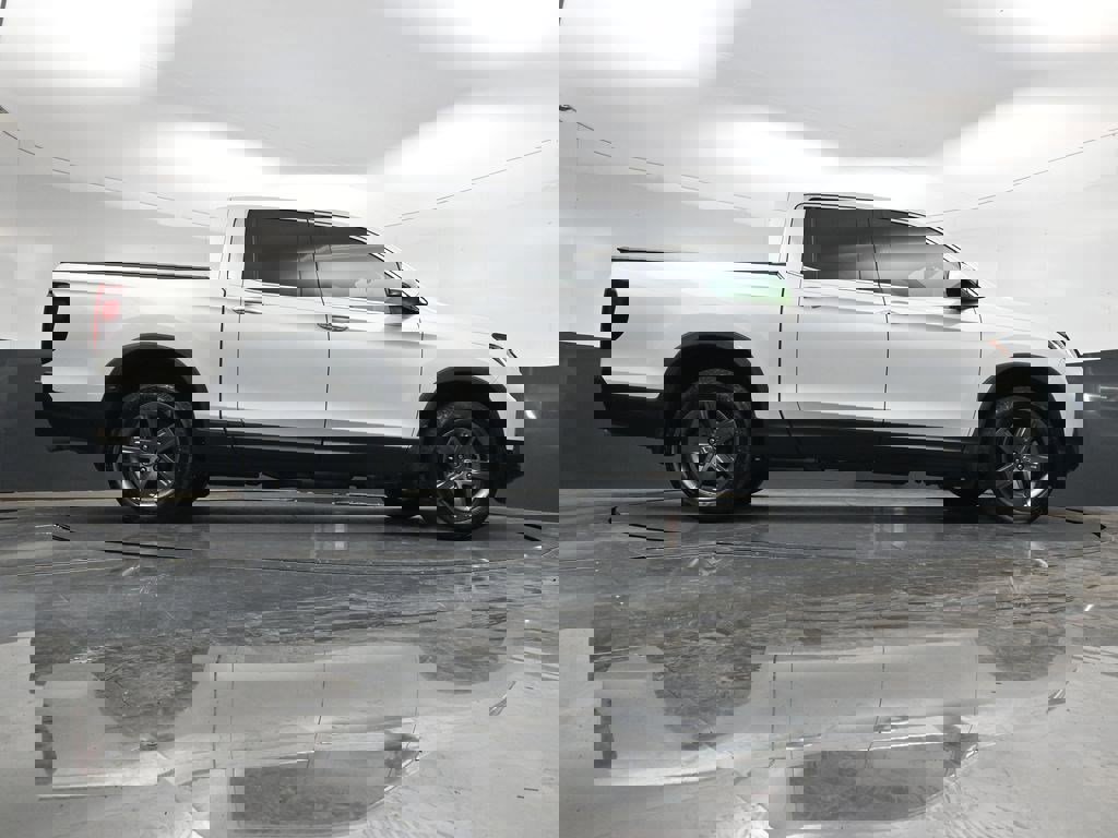 Used 2023 Honda Ridgeline RTL-E image 33