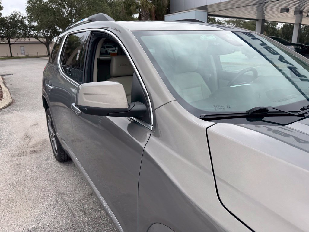 Used 2019 GMC Acadia Denali w/ Technology Package FWD image 14