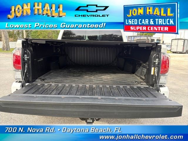 Used 2021 Toyota Tacoma Limited image 11