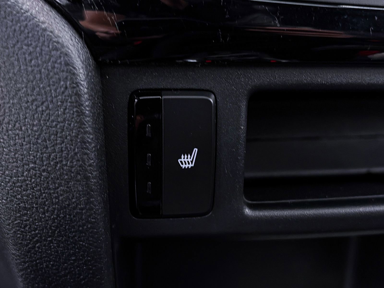 Used 2021 Honda Ridgeline Black Edition image 25