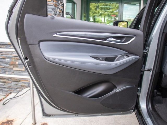Used 2024 Buick Enclave Premium image 21