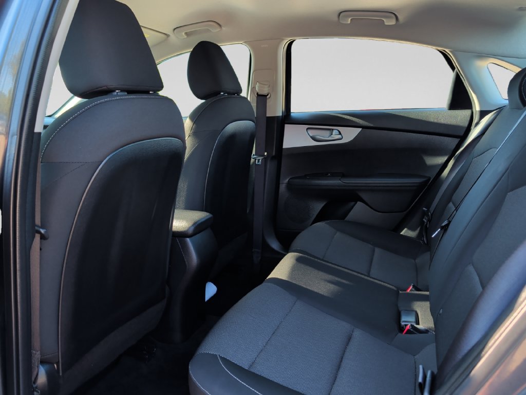 Used 2024 Kia Forte LXS FWD image 33