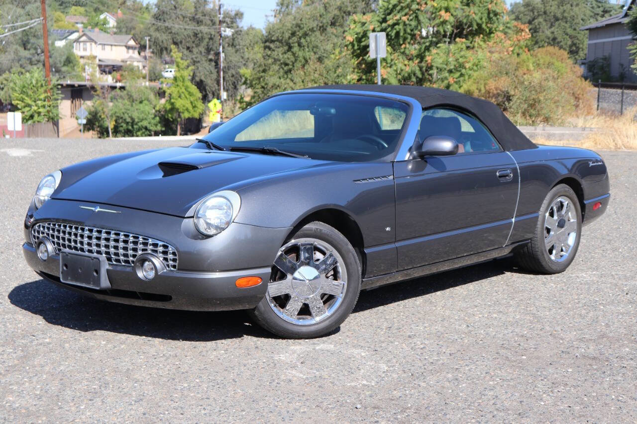 Used 2003 Ford Thunderbird image 34