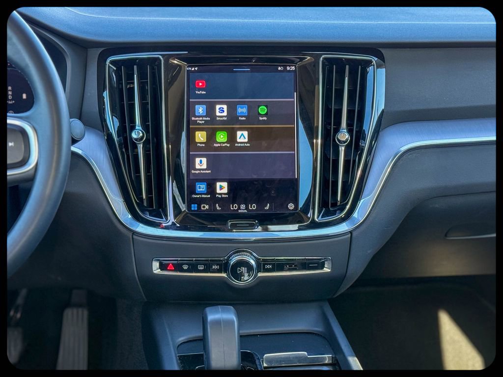 Used 2024 Volvo S60 B5 Core image 21