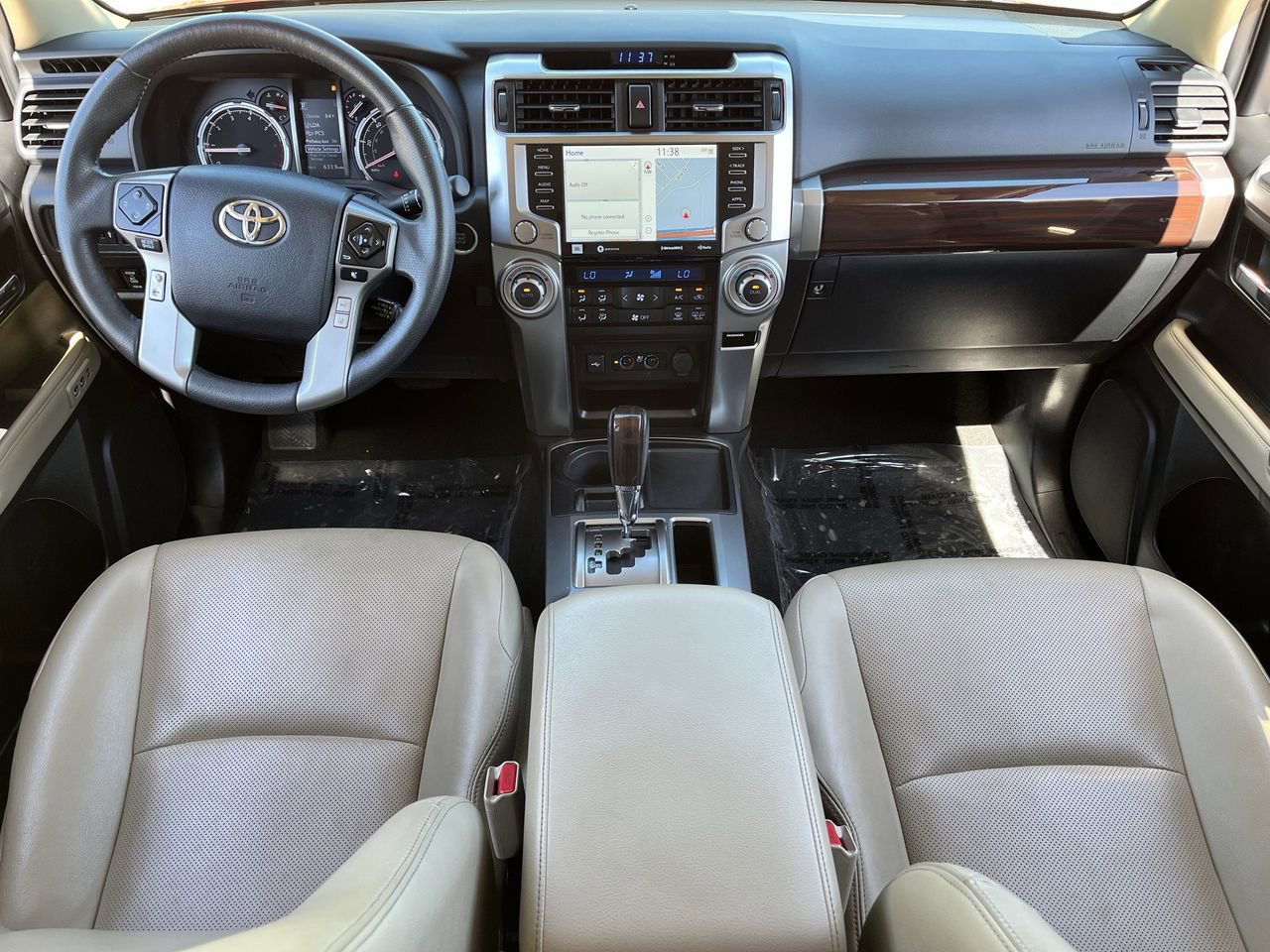 Used 2020 Toyota 4Runner Limited image 9