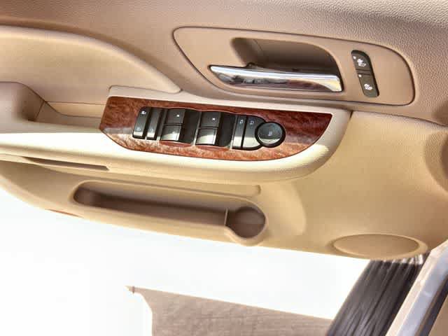 Used 2008 GMC Yukon 2WD Hybrid image 29