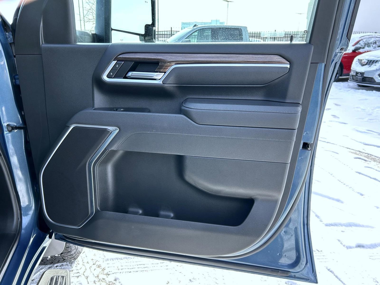 Certified 2025 Chevrolet Silverado 2500 LT w/ All Star Edition image 15