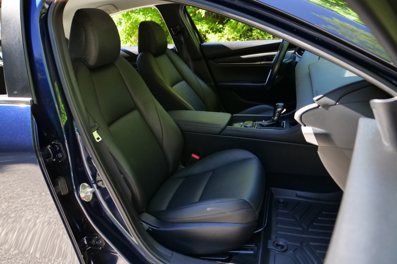 Used 2021 MAZDA MAZDA3 s FWD image 30