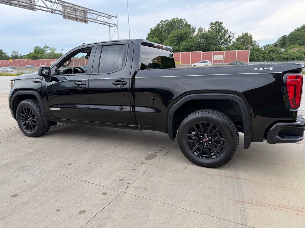 Used 2019 GMC Sierra 1500 Elevation w/ Elevation Value Package AWD/4WD image 8