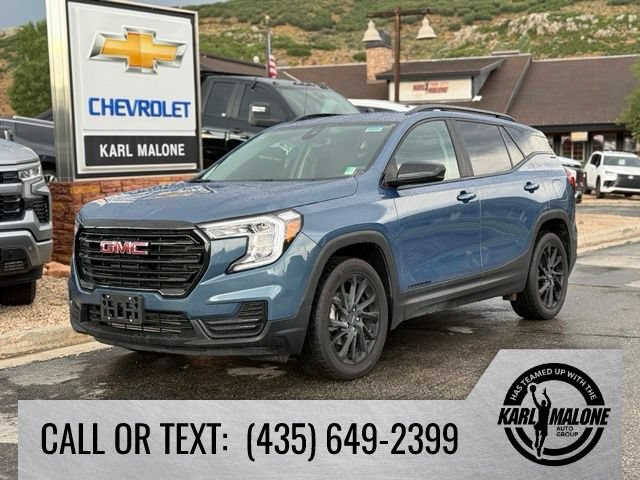 Used 2024 GMC Terrain SLE w/ Driver Convenience Package AWD/4WD image 1