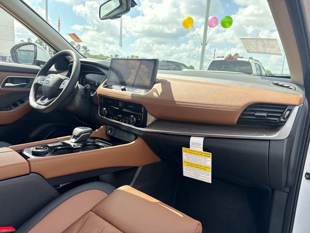 New 2026 Nissan Rogue Platinum AWD/4WD image 14