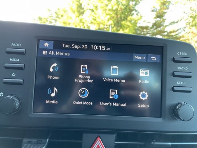 Used 2025 Hyundai Elantra Sport image 24