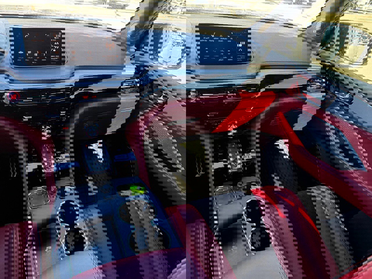 Used 2022 Acura MDX A-Spec image 16