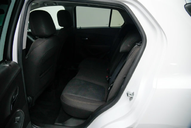 Used 2020 Chevrolet Trax LS w/ Tint and Cruise Package FWD image 24