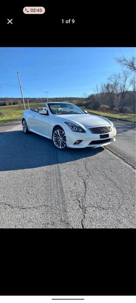 Used 2015 INFINITI Q60 Convertible w/ Premium Package RWD image 9