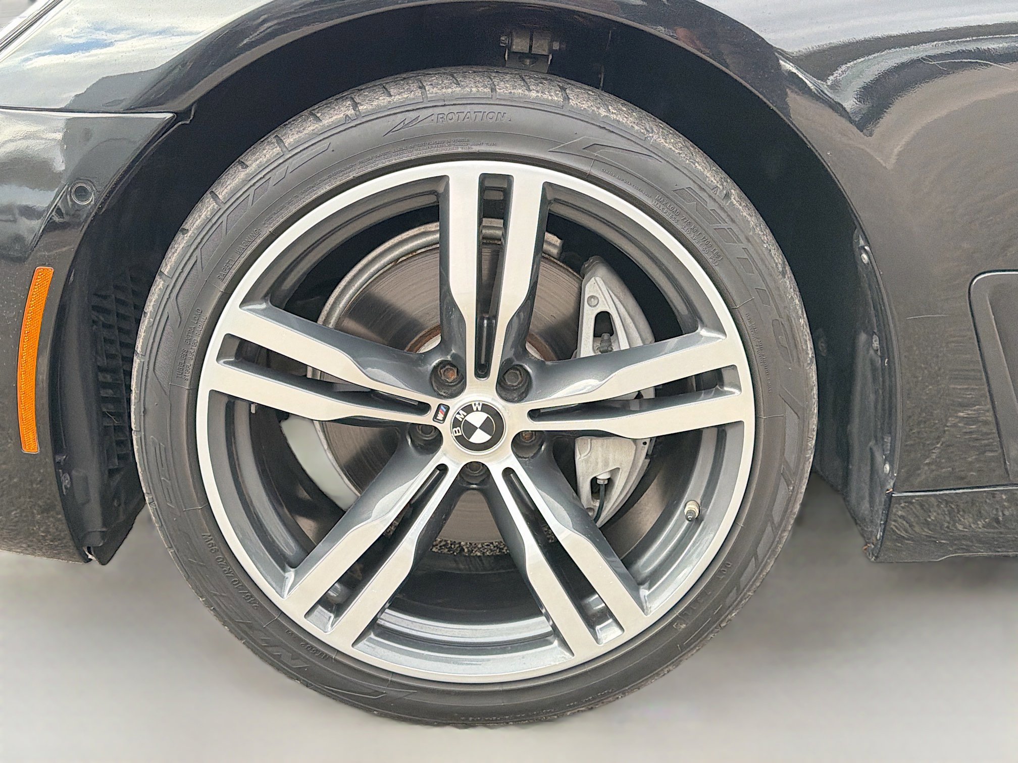 Used 2019 BMW 740i 740i w/ M Sport Package image 41