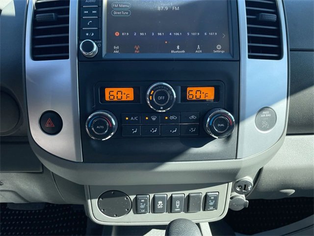 Used 2020 Nissan Frontier SV image 18