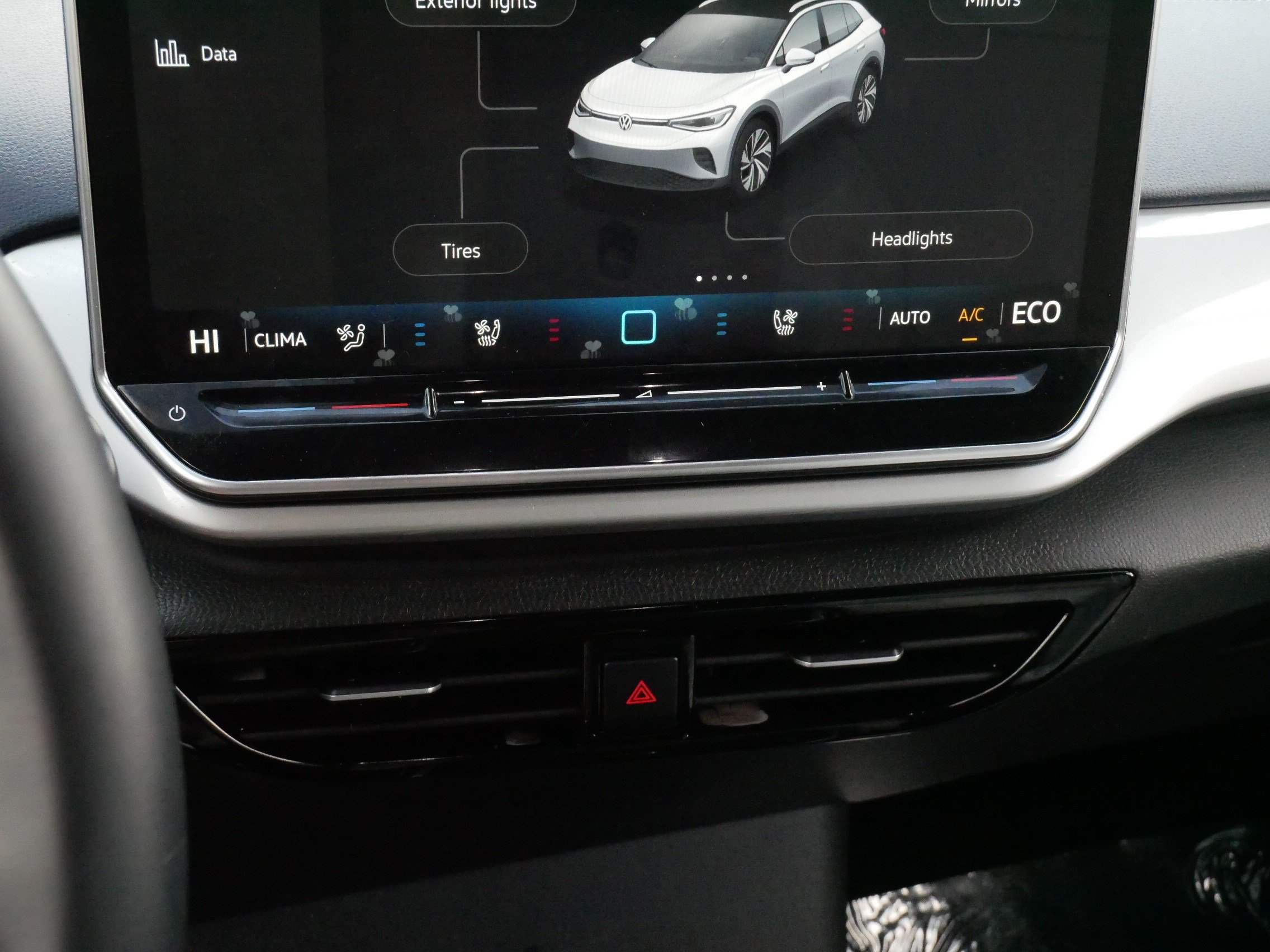 Certified 2025 Volkswagen ID.4 Pro S AWD/4WD image 23