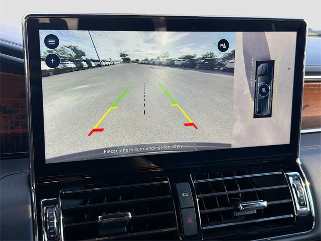 Used 2024 Lincoln Navigator Black Label image 36