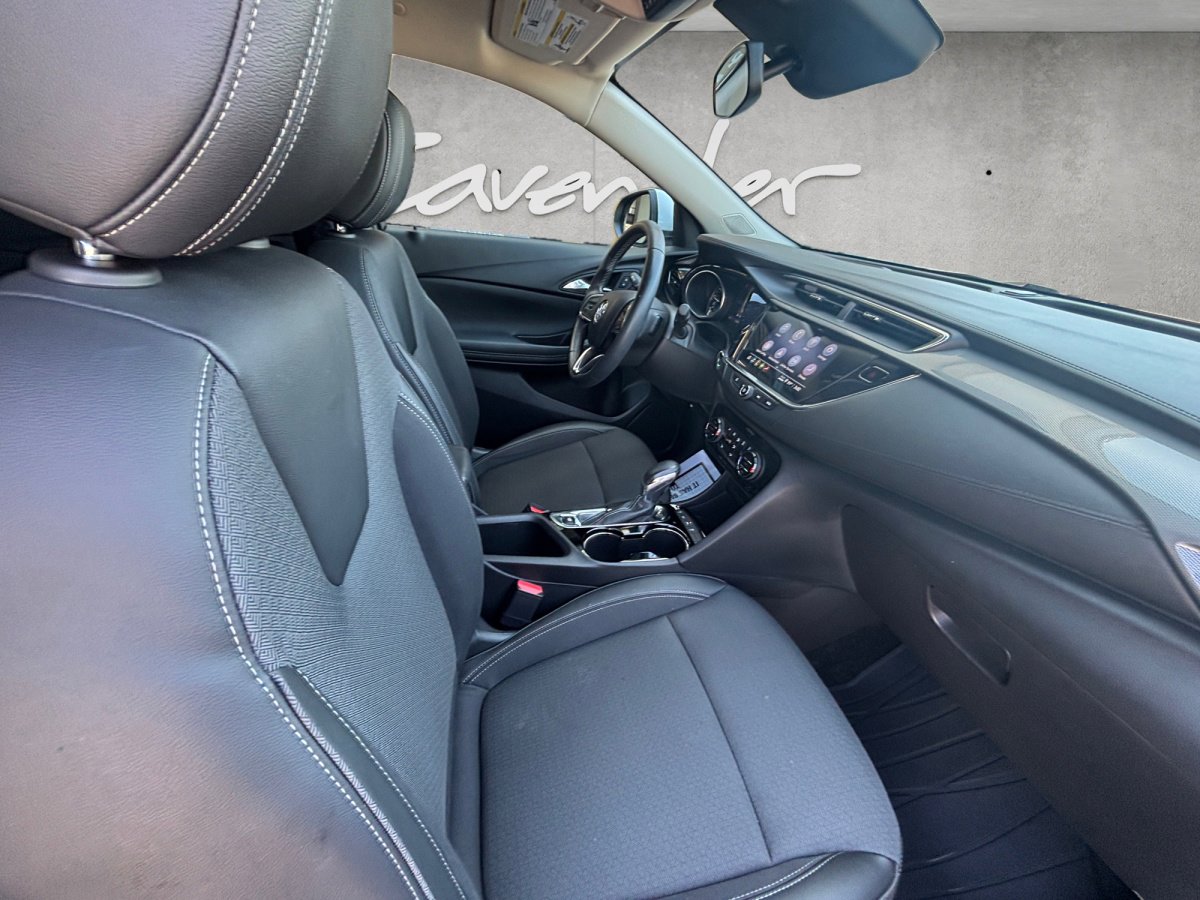 Used 2023 Buick Encore GX Select w/ Safety Package II AWD/4WD image 29