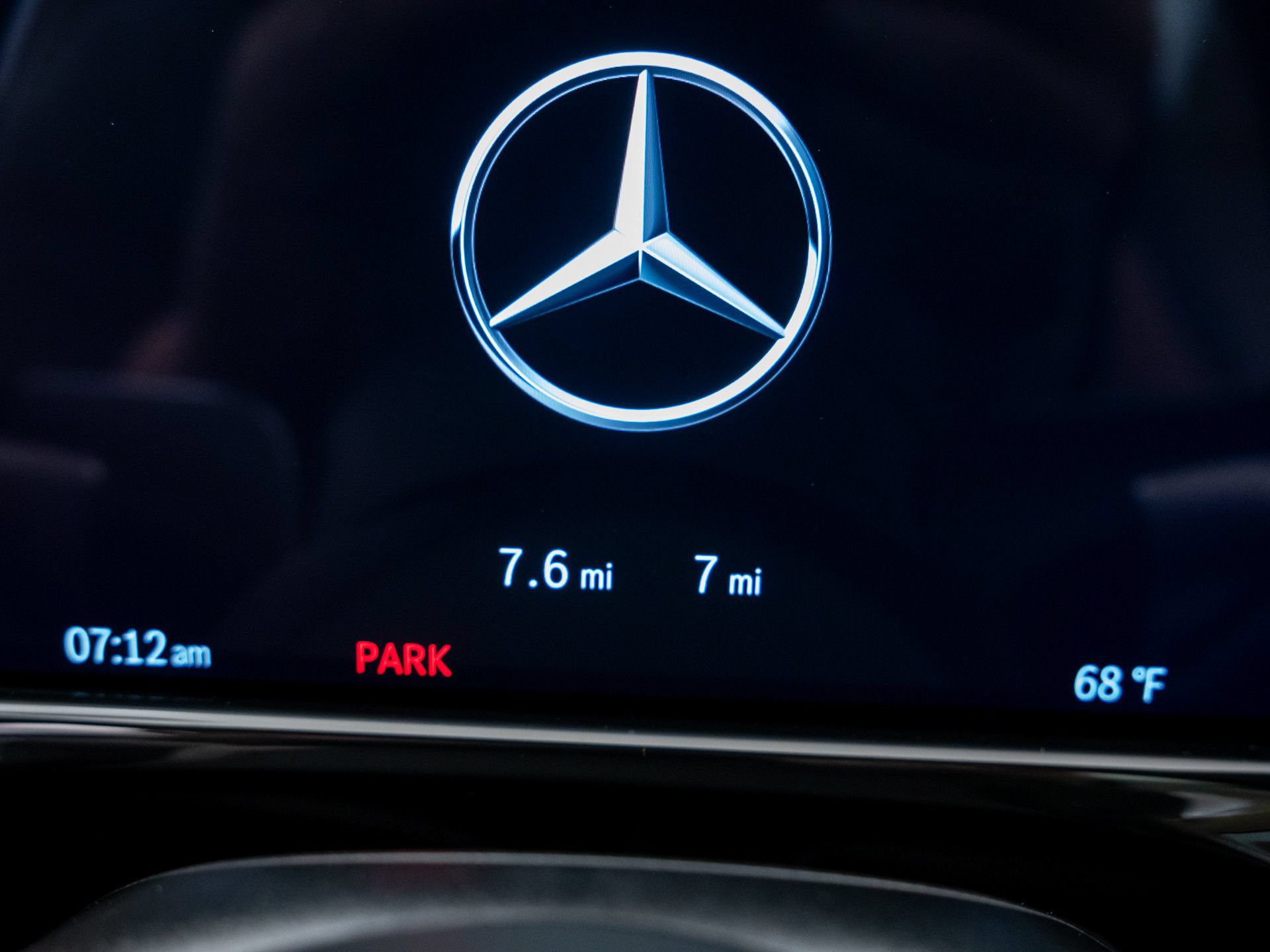 New 2026 Mercedes-Benz E 350 4MATIC Sedan image 22