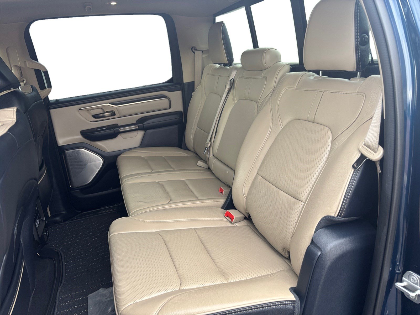 Used 2021 RAM 1500 Limited AWD/4WD image 13