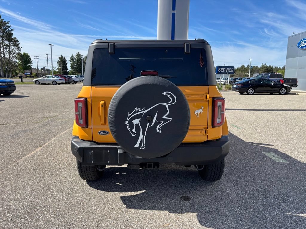 Used 2022 Ford Bronco Outer Banks AWD/4WD image 4