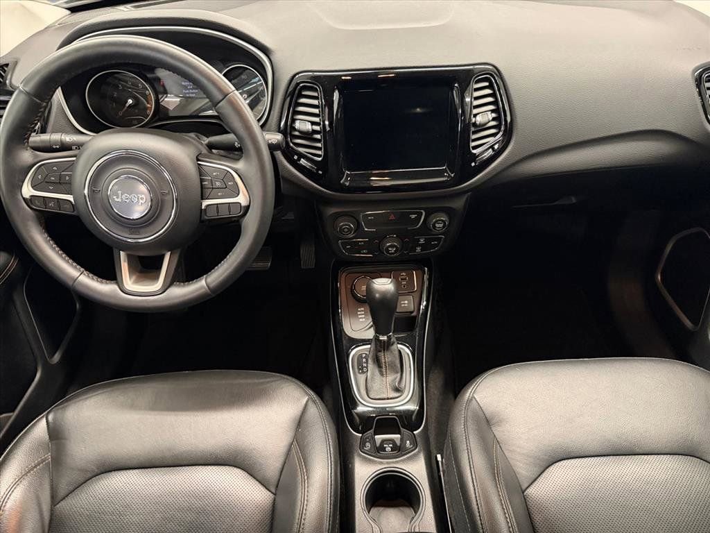 Used 2018 Jeep Compass Limited image 13