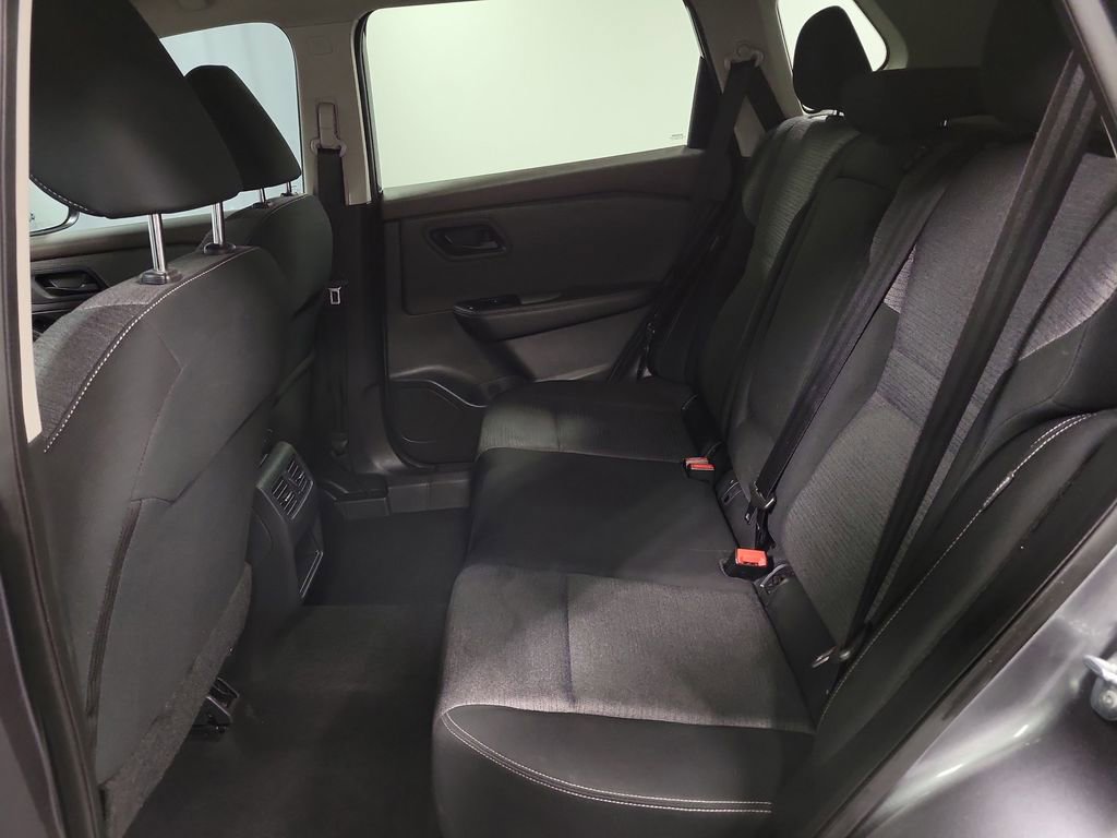 Used 2021 Nissan Rogue S image 22