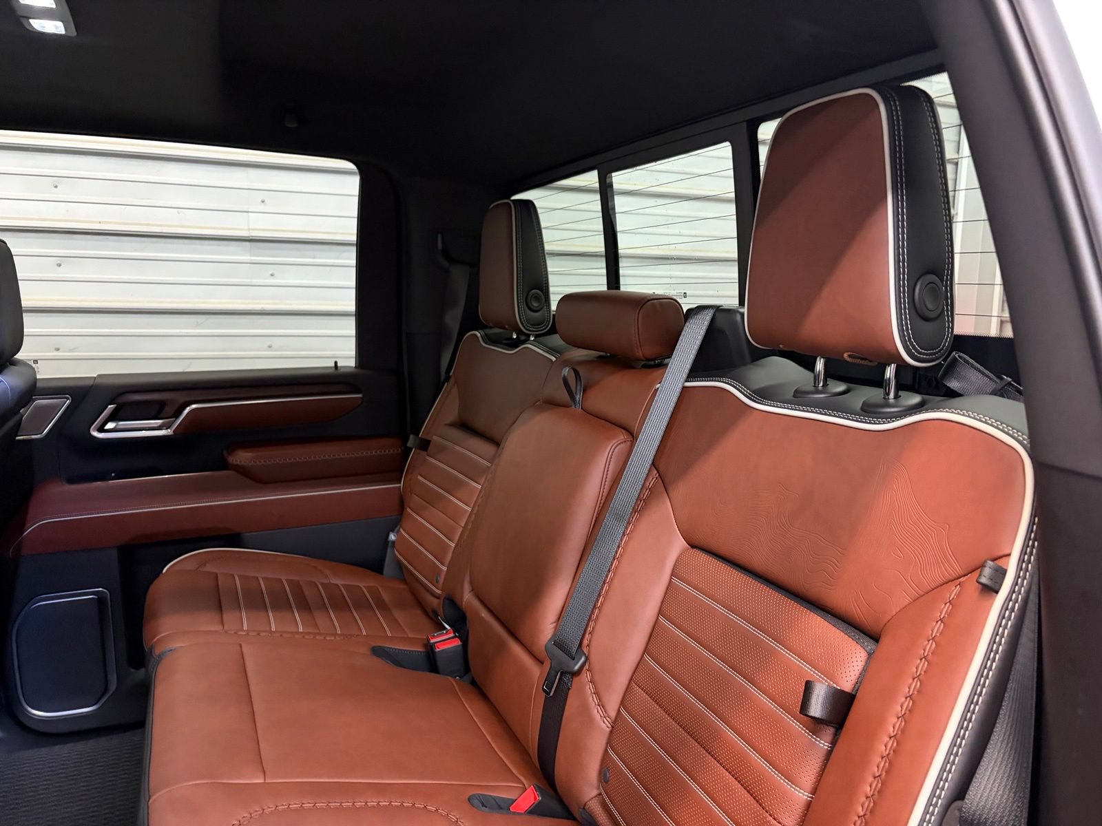 Used 2026 GMC Sierra 3500 Denali Ultimate AWD/4WD image 26