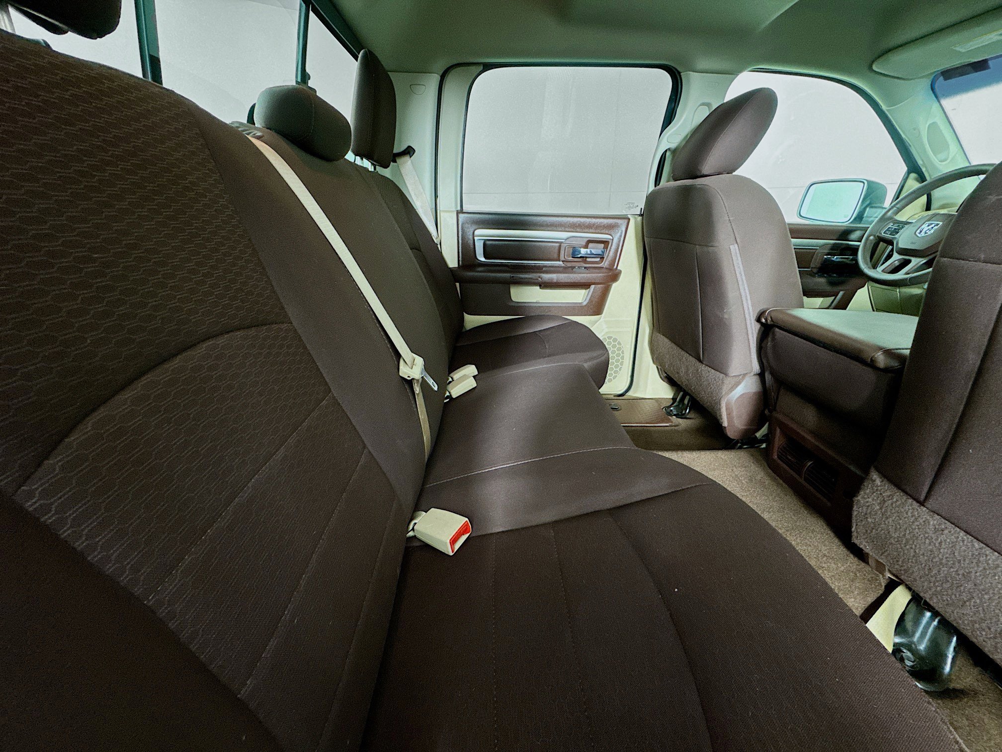 Used 2020 RAM 1500 Classic SLT image 25