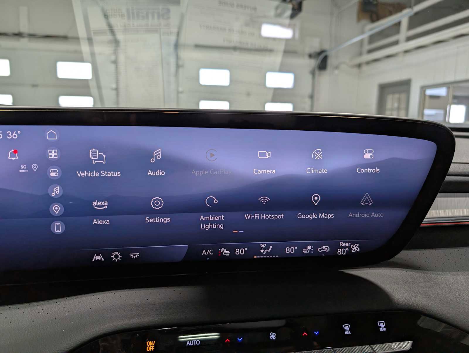 Certified 2025 Buick Enclave Avenir w/ Super Cruise Package image 30