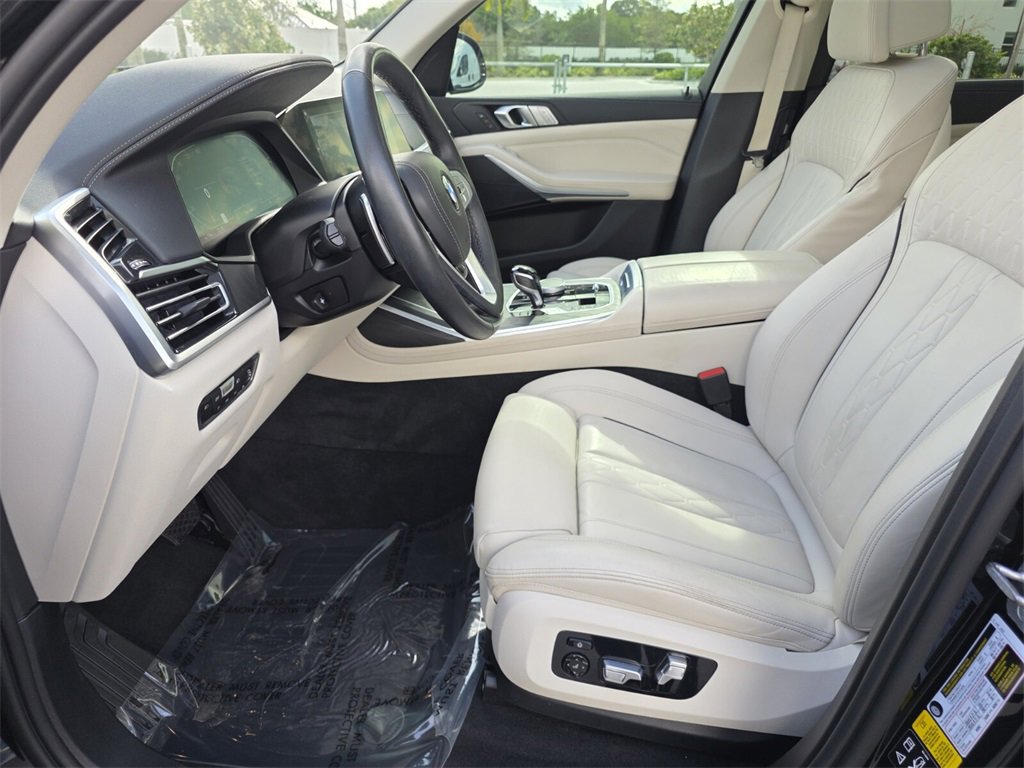 Used 2022 BMW X7 xDrive40i w/ Premium Package image 25