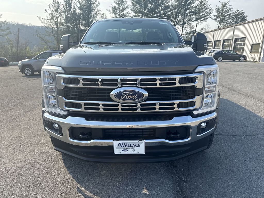 New 2026 Ford F450 XLT AWD/4WD image 2