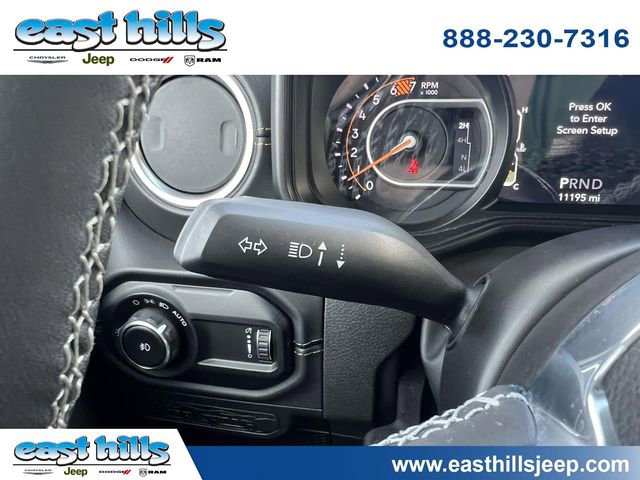 Used 2025 Jeep Wrangler Sahara w/ Safety Group AWD/4WD image 29