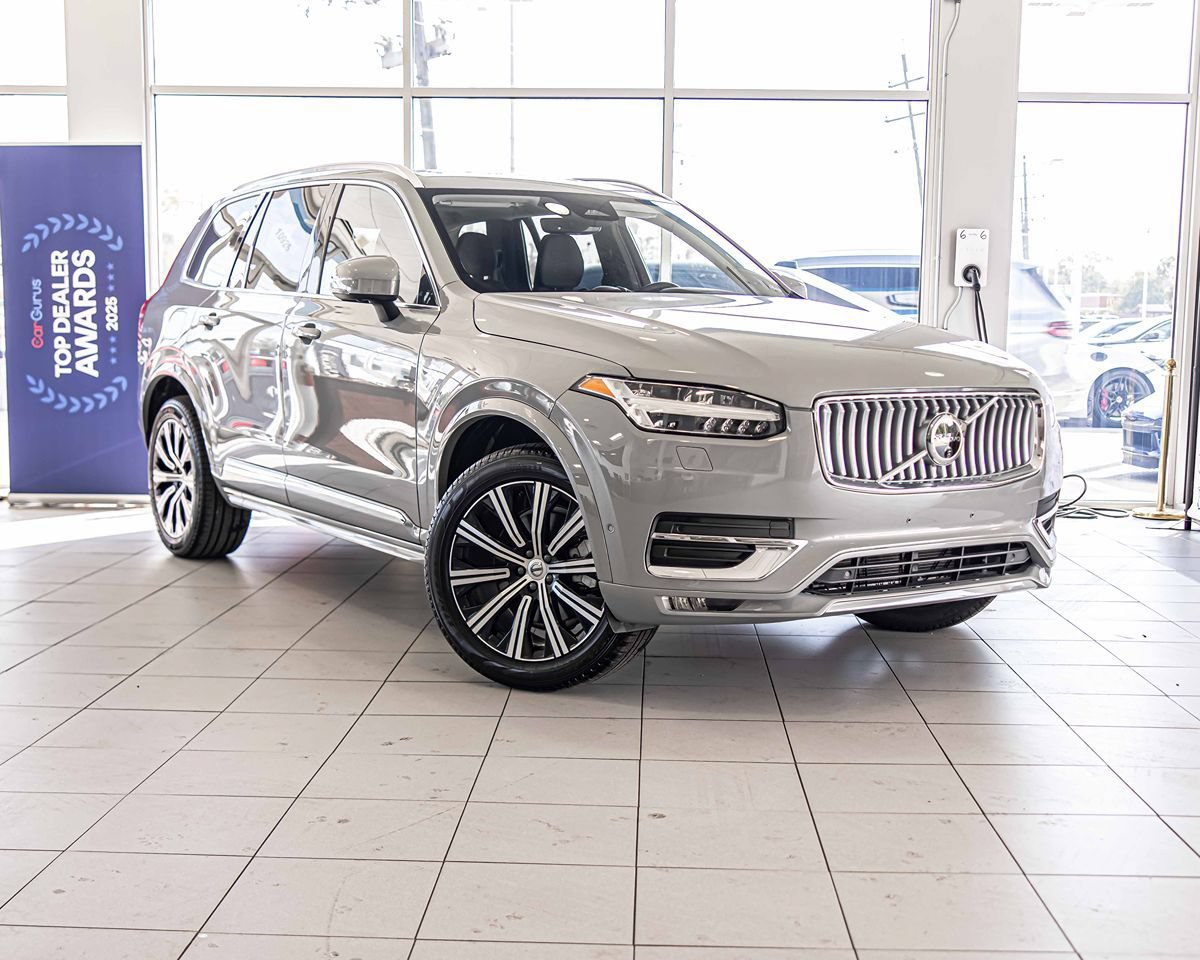 Used 2025 Volvo XC90 B6 Plus AWD/4WD image 6