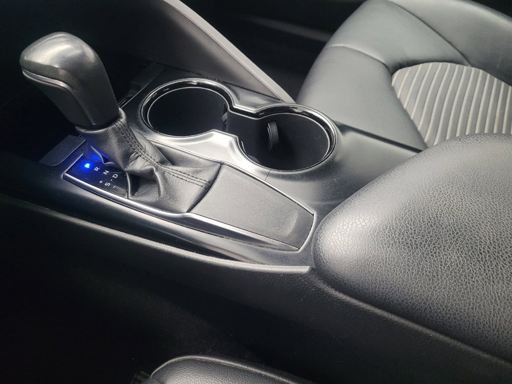 Used 2019 Toyota Camry SE w/ Protection Package (Q2) image 26