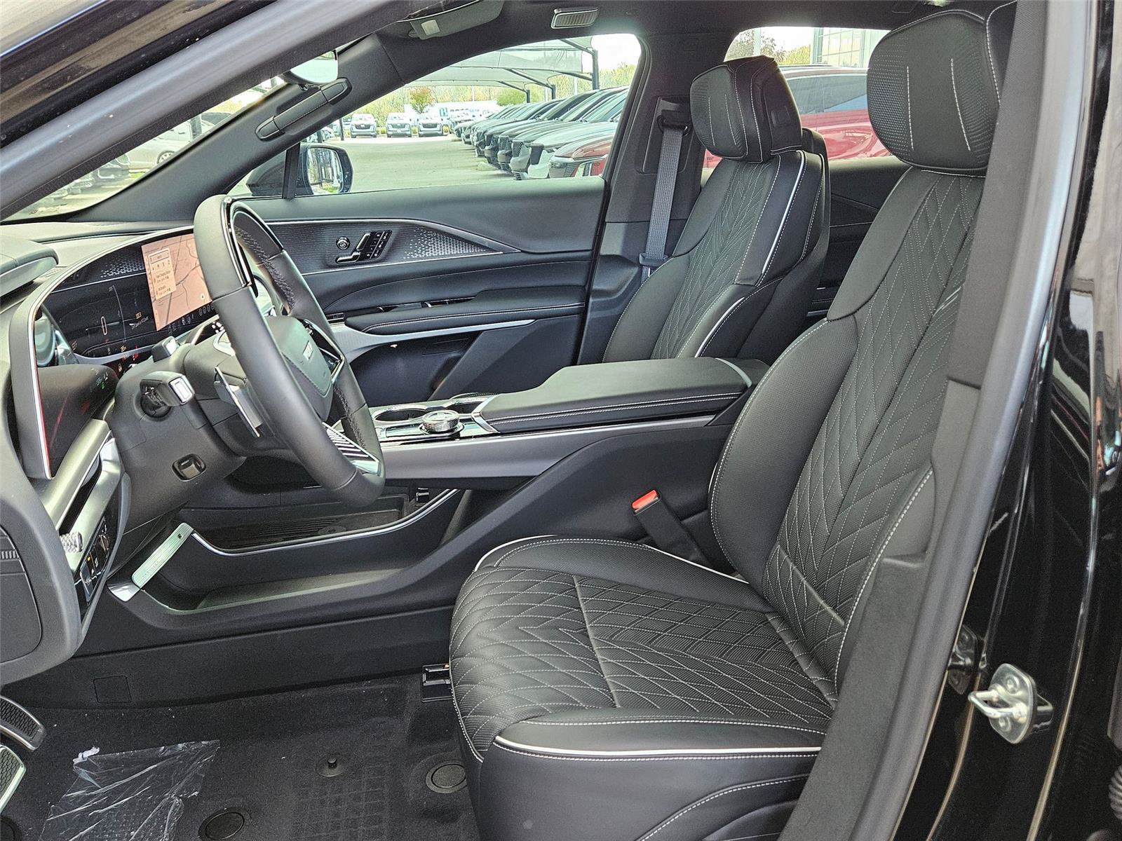 New 2026 Cadillac Lyriq V w/ LPO, Floor Liner Package AWD/4WD image 26