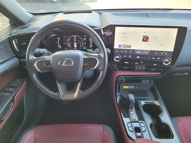 Used 2022 Lexus NX 450h+ 450h+ Luxury w/ Vision Package image 7