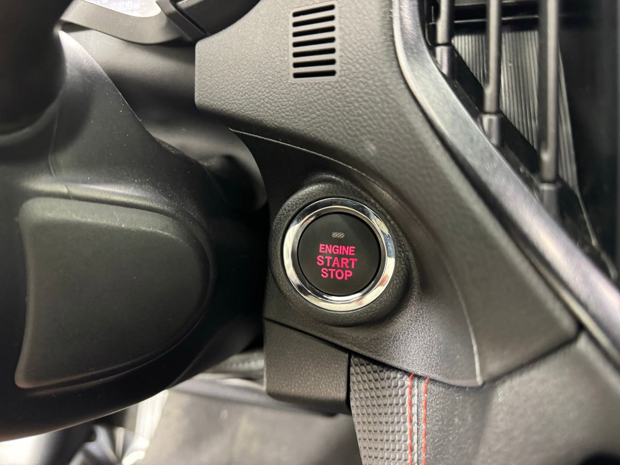 Used 2023 Subaru Forester Sport image 23