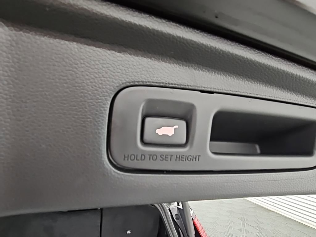 Used 2025 Honda CR-V Sport-L image 35
