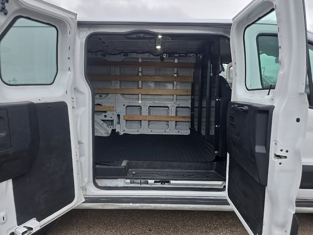 Used 2023 Ford Transit 250 Low Roof AWD w/ Exterior Upgrade Package image 22