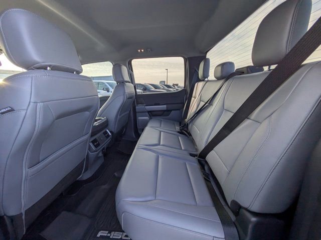 Used 2025 Ford F150 Lightning Flash image 12