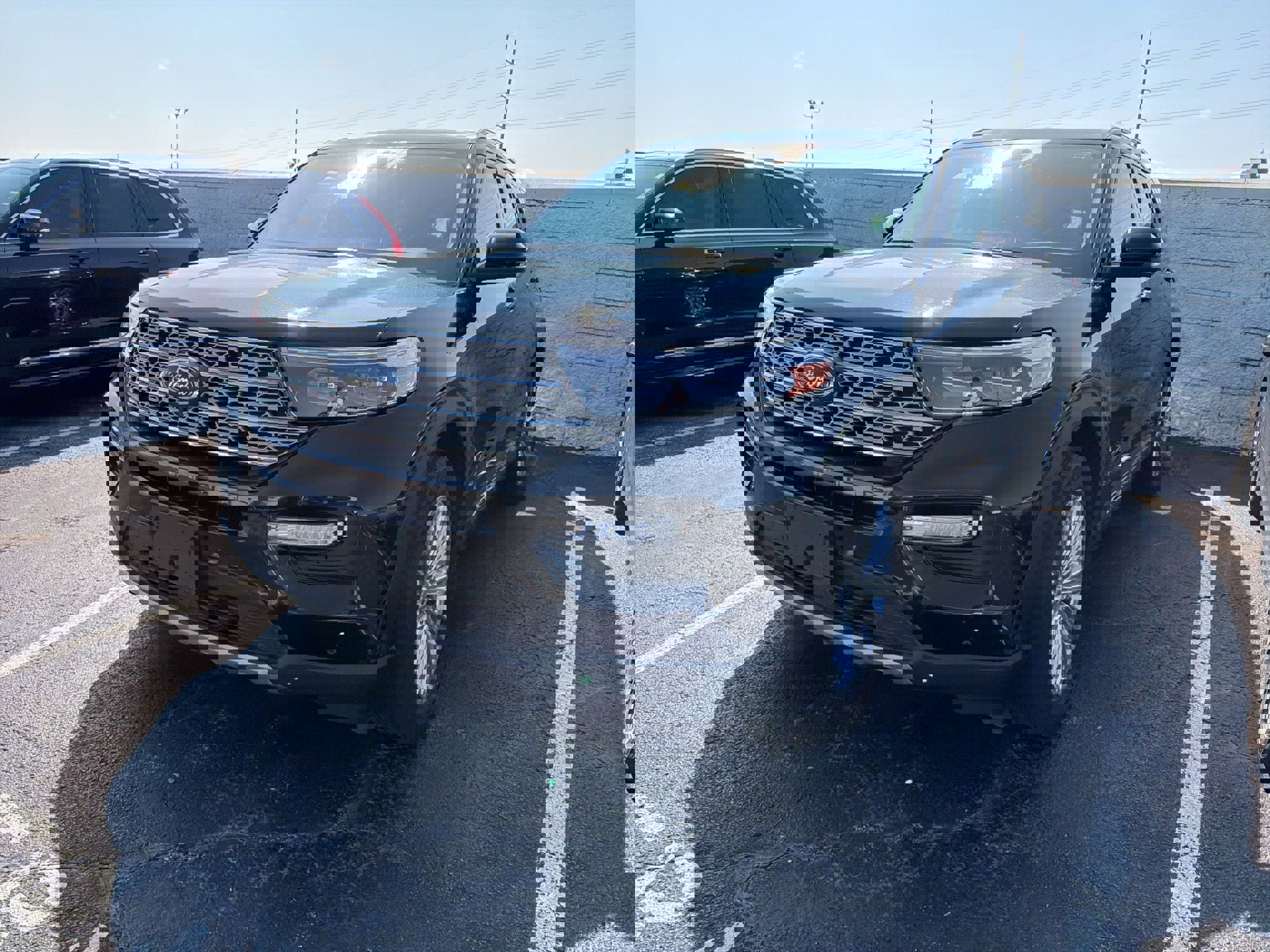 Used 2021 Ford Explorer Limited w/ Equipment Group 301A image 1