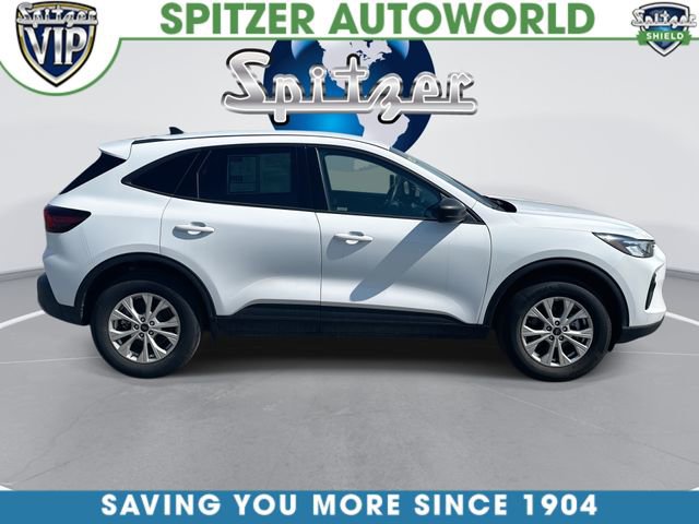 Used 2025 Ford Escape Active AWD/4WD image 10