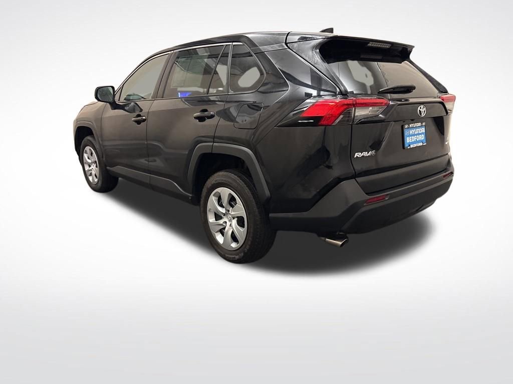Used 2024 Toyota RAV4 LE image 8